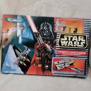 Star Wars Micro Machines - Darth Vader's Lightsaber Playset MIB RARE